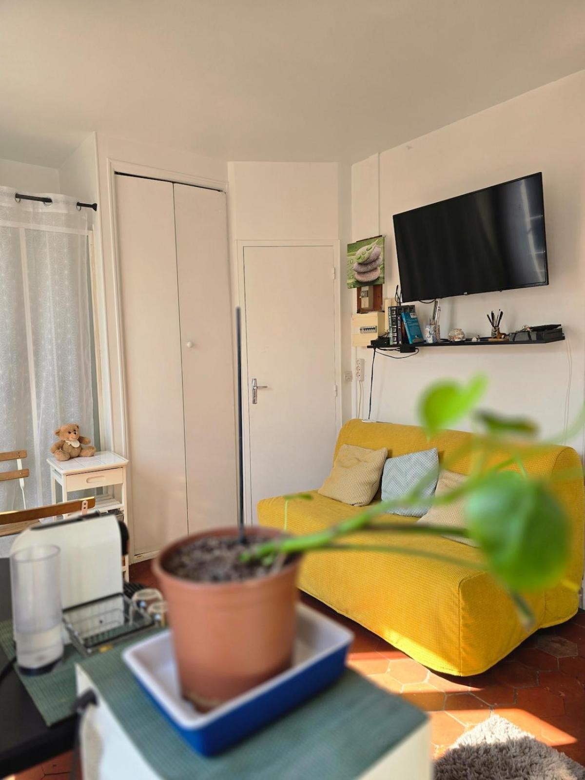 Cozy Next To The Eiffel Tower Paris